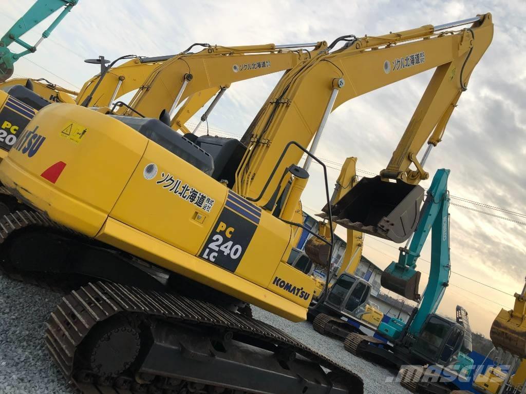 Komatsu 240-8 Pásové rýpadlá
