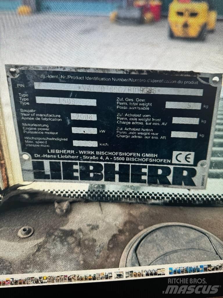 Liebherr L 509 Kolesové nakladače