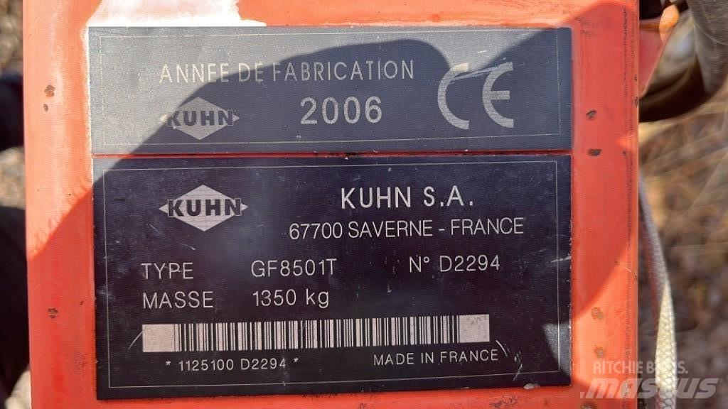 Kuhn GF 8501 T Obracače a zhrabovače sena