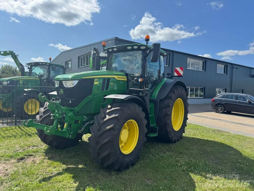 John Deere 6R 195 Traktory