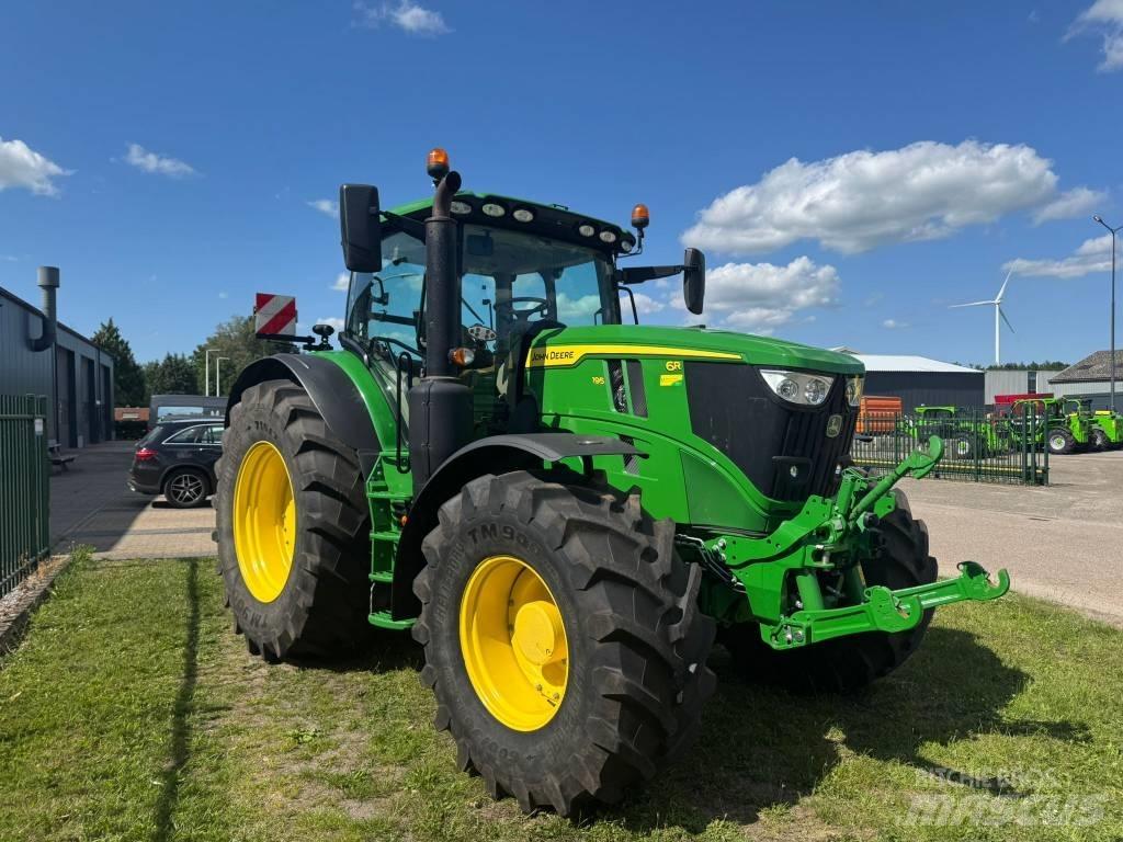 John Deere 6R 195 Traktory