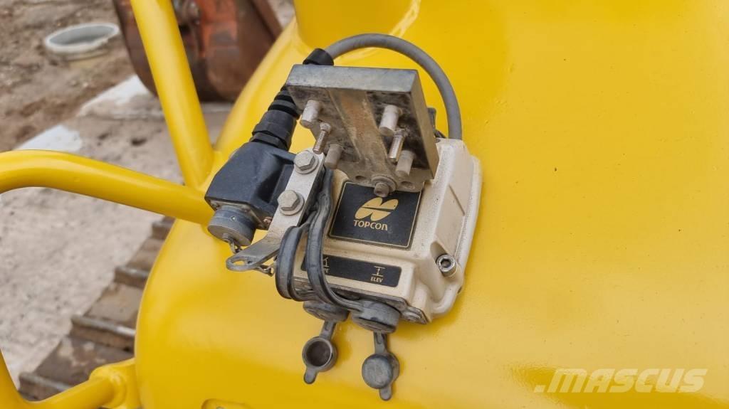 Komatsu D 51 EX-22 Pásové dozéry