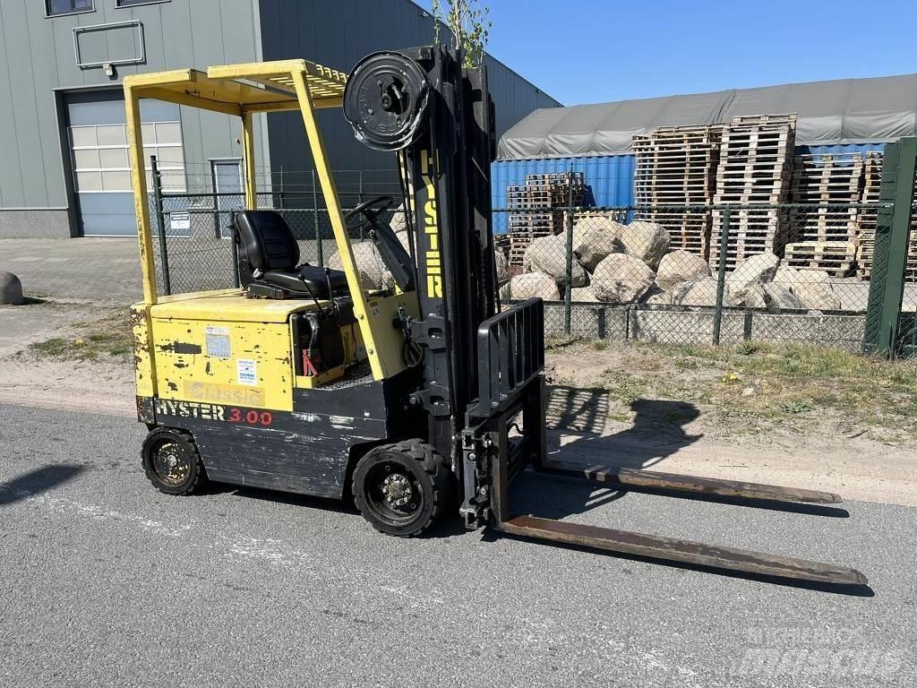 Hyster e3.00xl Akumulátorové vozíky