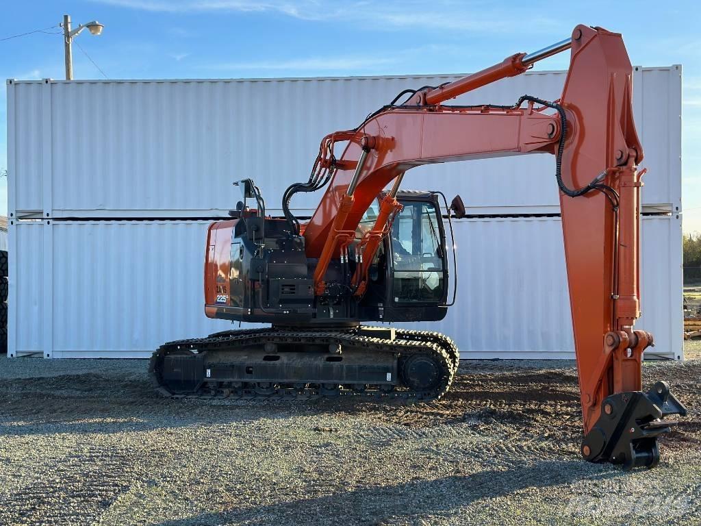 Hitachi ZX225US-6 Pásové rýpadlá