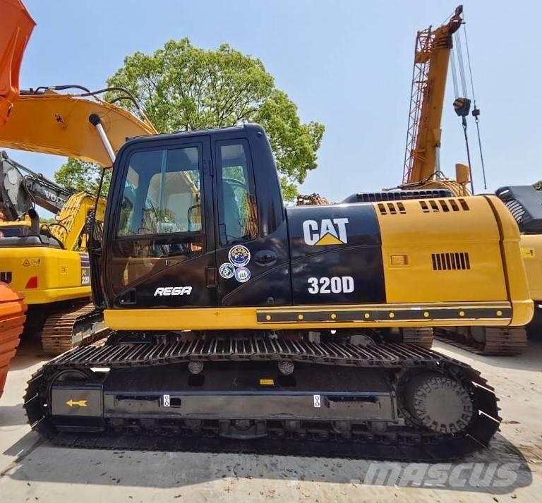 CAT 320 D Pásové rýpadlá