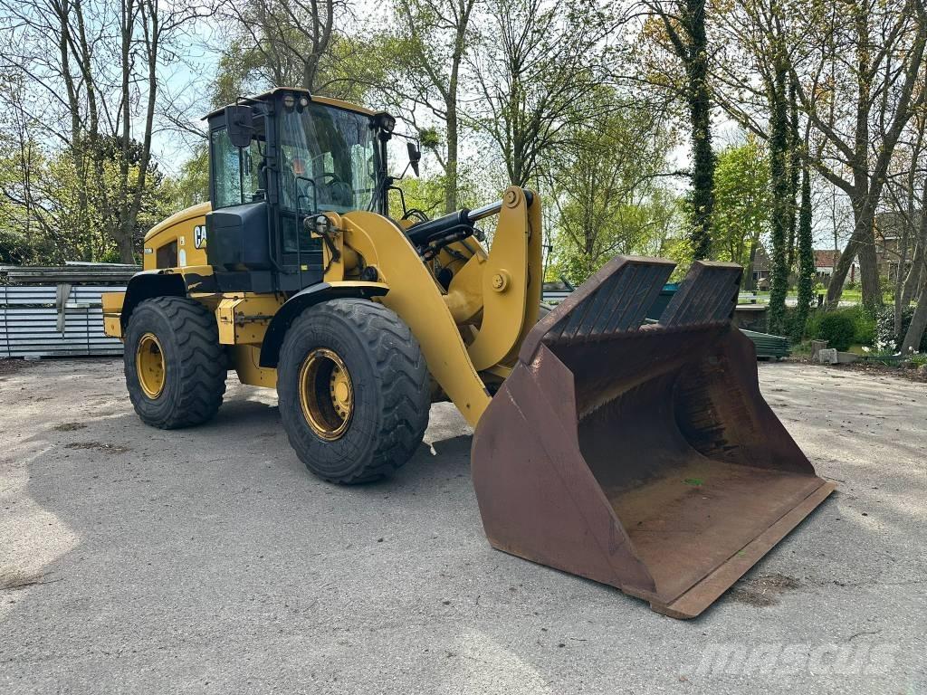 CAT 938 M Kolesové nakladače