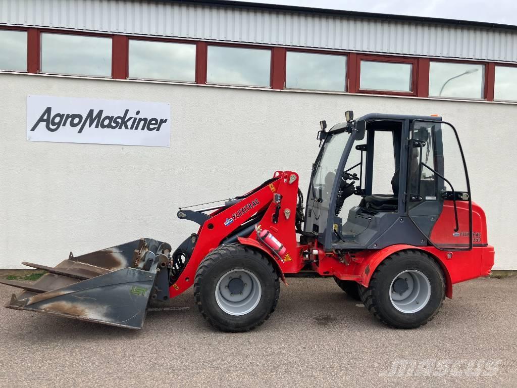 Flexitrac 1350 Viacúčelové nakladače