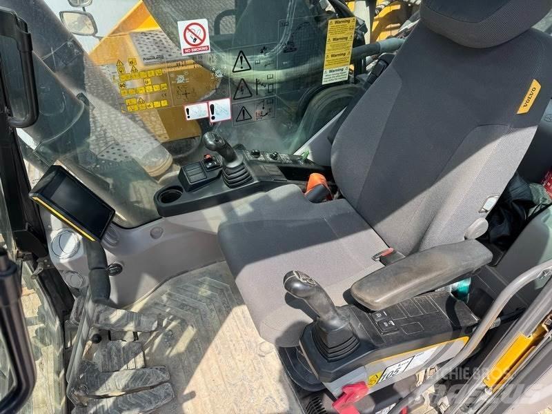 Volvo EC 380 EL Pásové rýpadlá