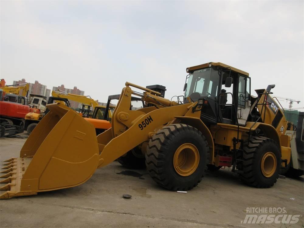 CAT 950H Kolesové nakladače