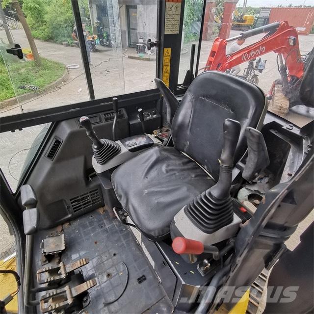 Komatsu PC 35 M-2 Mini rýpadlá < 7t