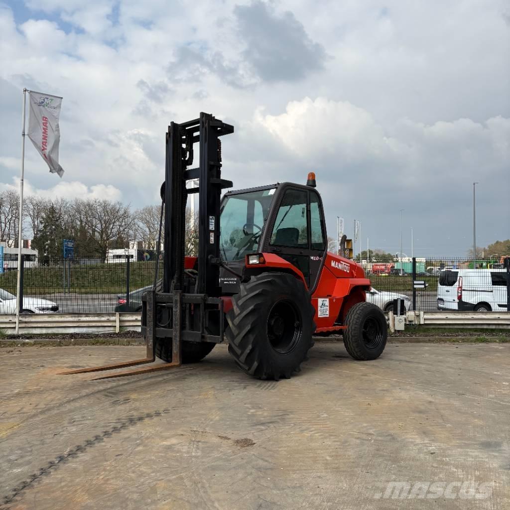 Manitou M 30.4 Terénne vysokozdvižné vozíky