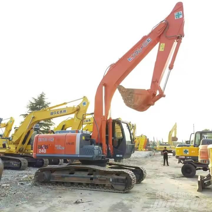 Hitachi ZX240 Pásové rýpadlá