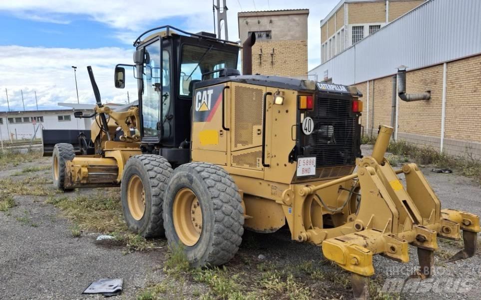CAT 140 M Grejdery