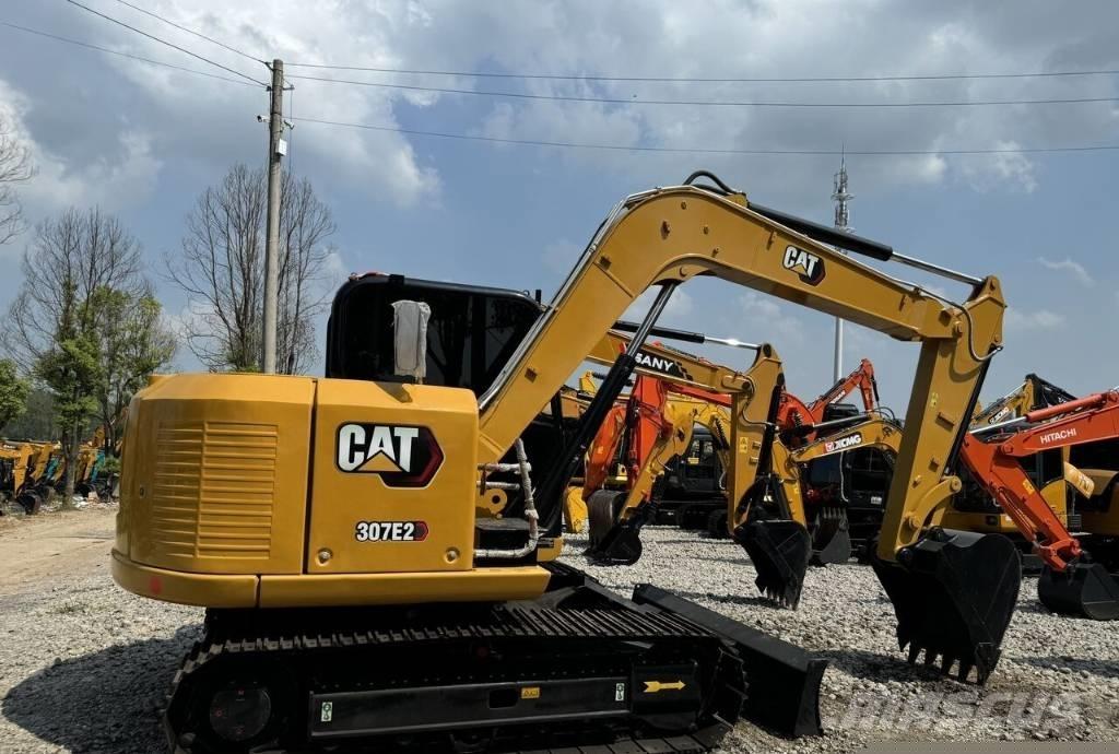CAT 307 E2 Pásové rýpadlá