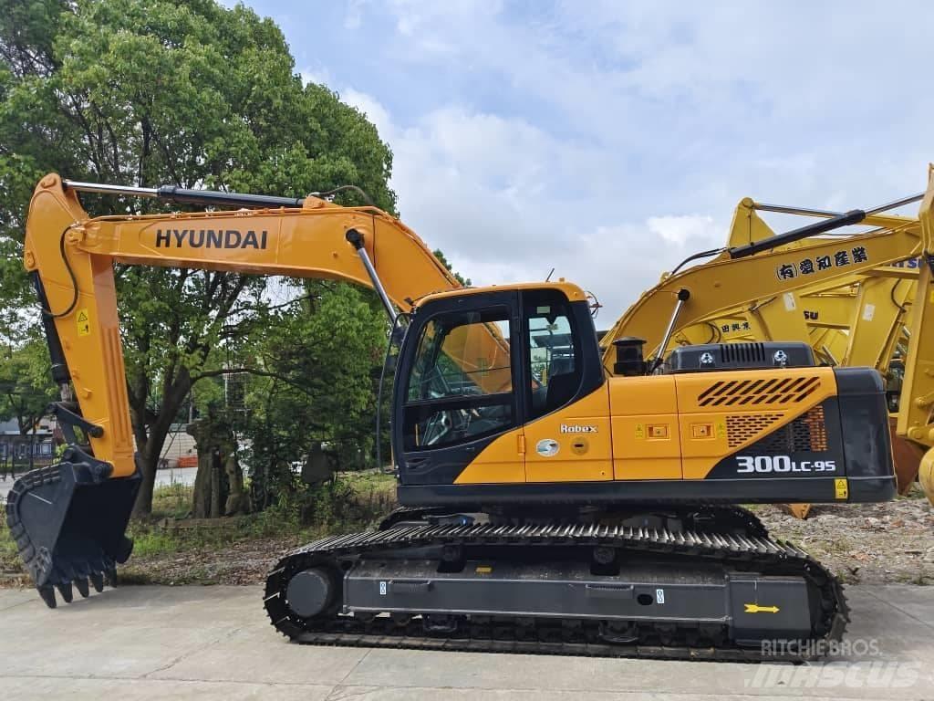 Hyundai 330LC-9S Pásové rýpadlá