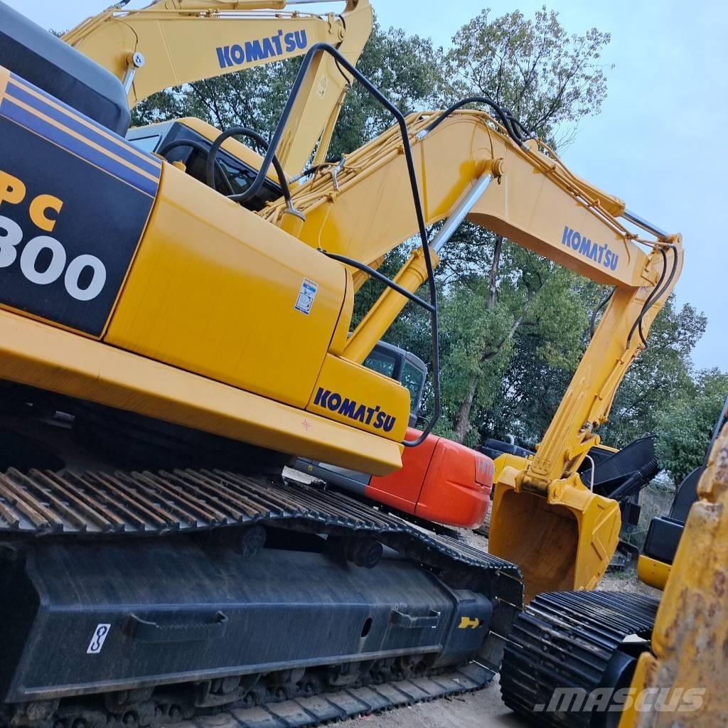Komatsu PC300-7 Pásové rýpadlá