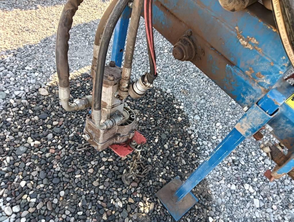 Kinze 3000 Sadiace stroje
