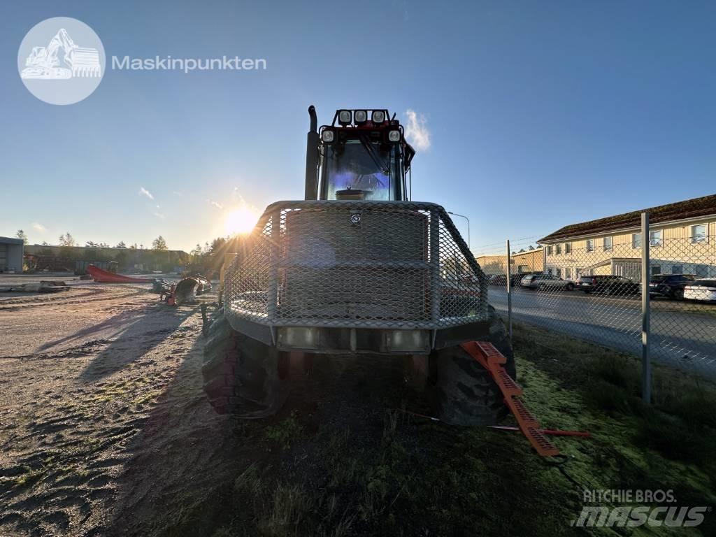 Valmet 890.3 Lesné traktory