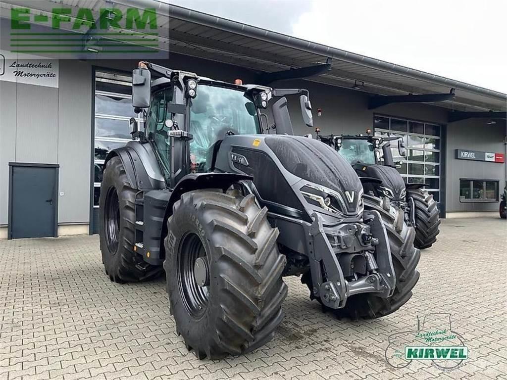 Valtra q 285 Traktory