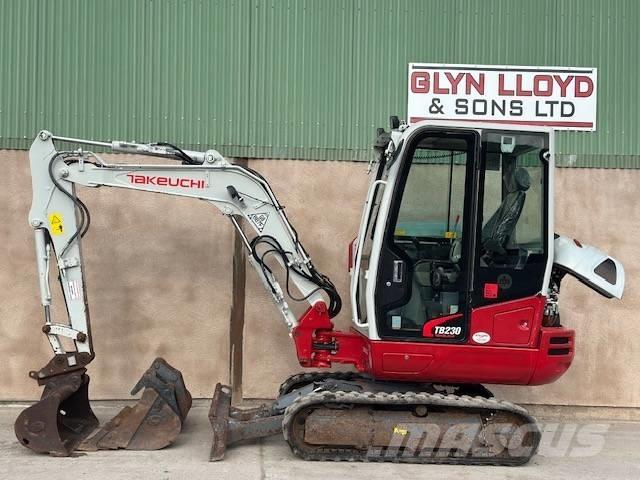 Takeuchi TB 230 Mini rýpadlá < 7t