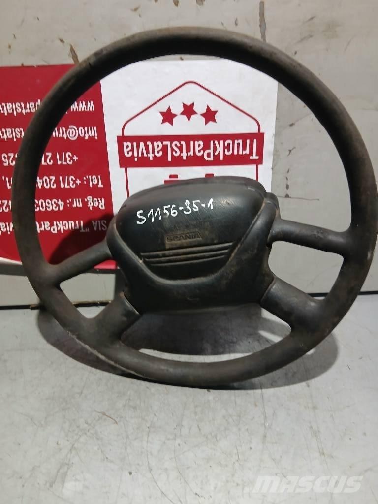 Scania 144    1327026 Kabíny a interiér