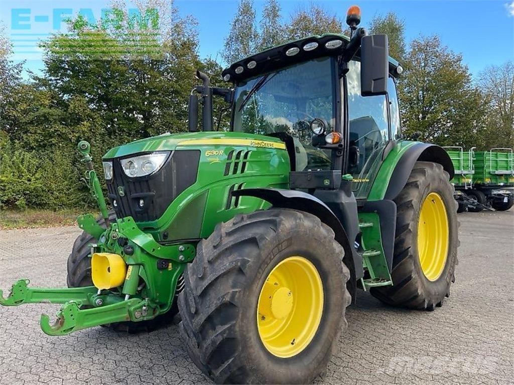 John Deere 6130 r Traktory