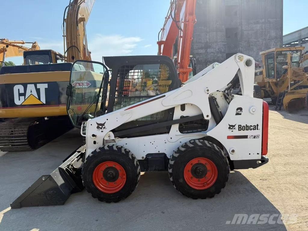 Bobcat S 770 Šmykom riadené nakladače