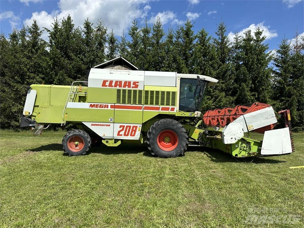 CLAAS Mega 208 Kombinované zberacie stroje