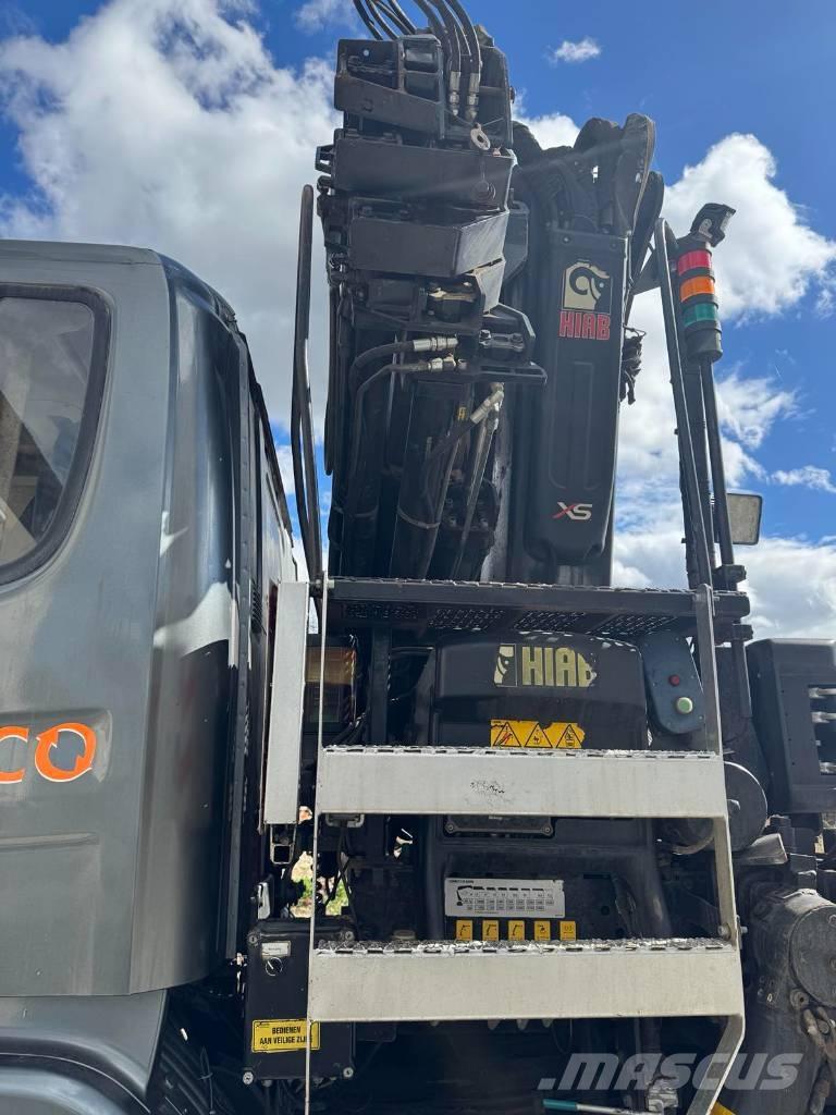 Scania P 460 Lanový nosič kontajnerov
