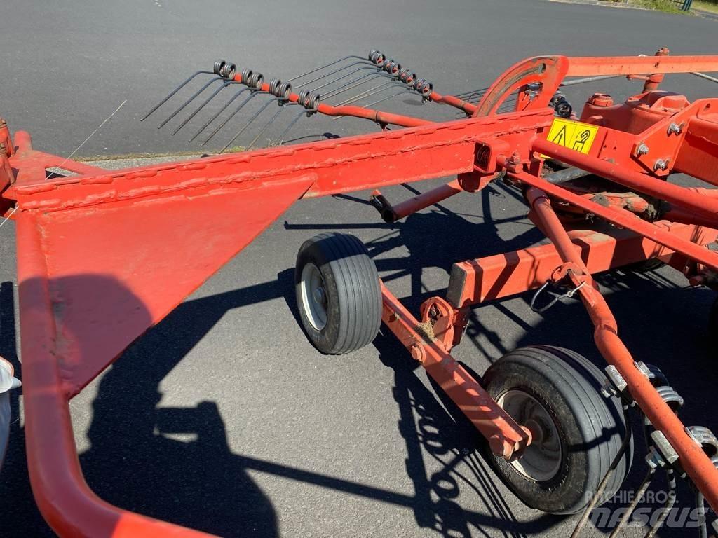 Kuhn GA 4121 GM Riadkovače