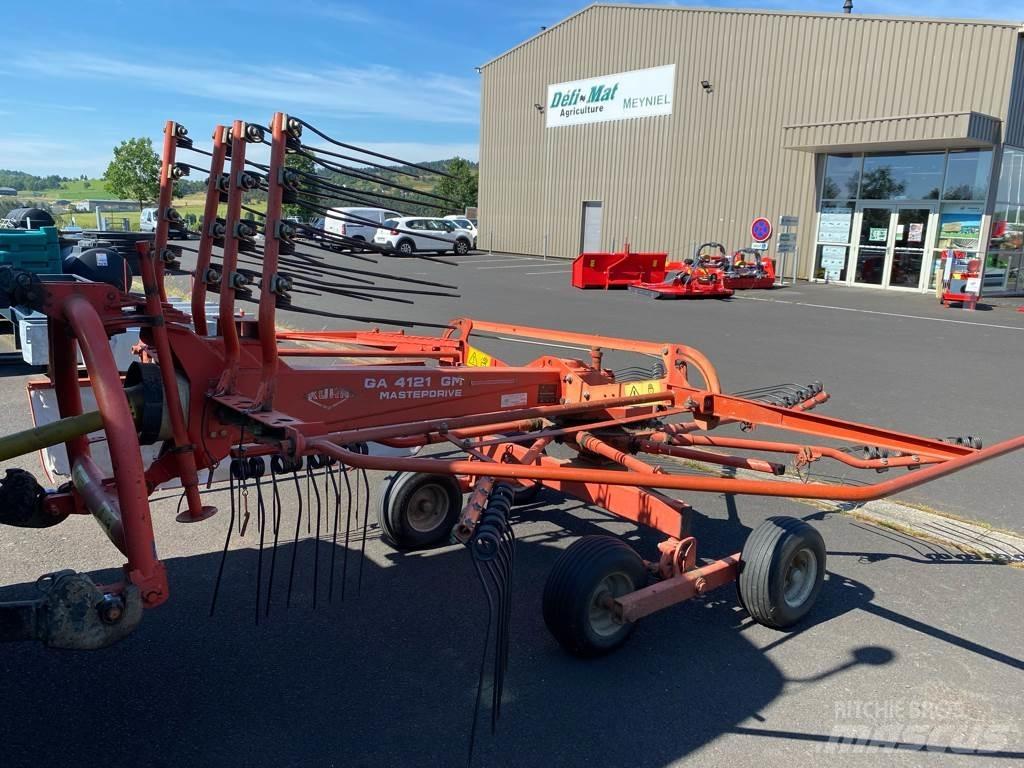 Kuhn GA 4121 GM Riadkovače