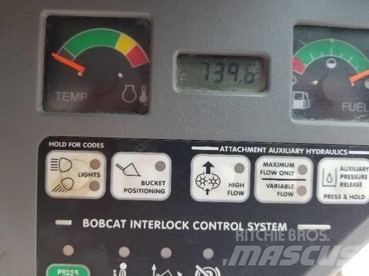 Bobcat S 150 Šmykom riadené nakladače