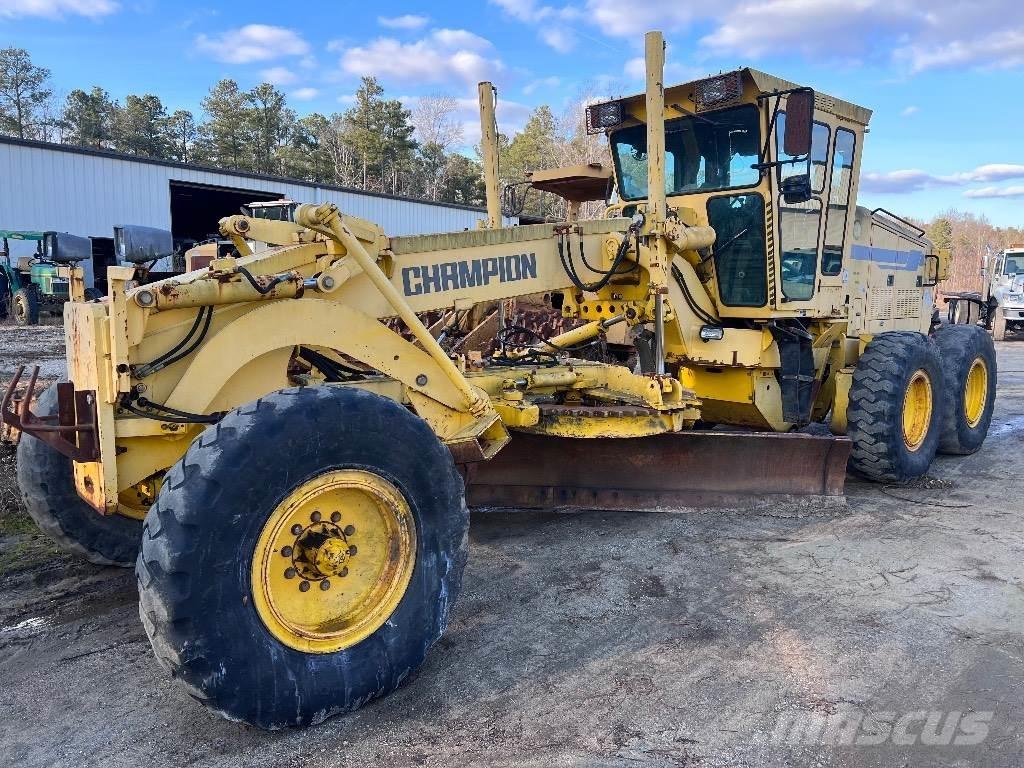 Champion 720 A VHP Grejdery