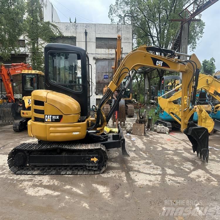 CAT 303.5 E Mini rýpadlá < 7t