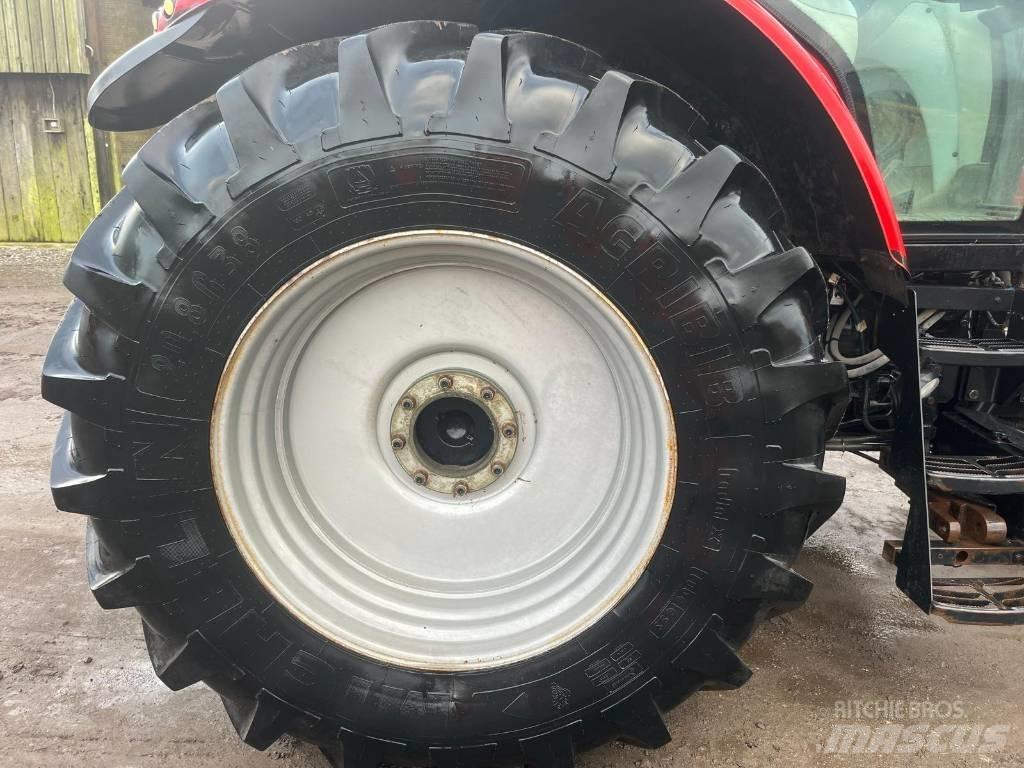 Massey Ferguson 6485 Traktory