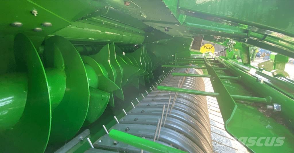 John Deere V461M Lisy na okrúhle balíky