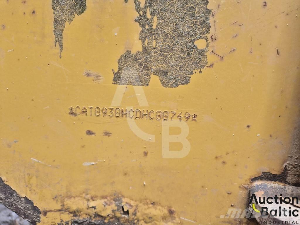 CAT 930 H Kolesové nakladače