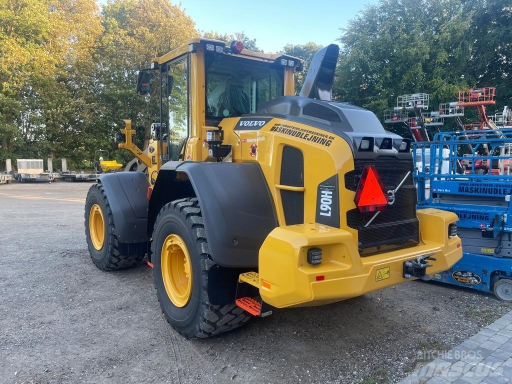 Volvo L 90 H Kolesové nakladače
