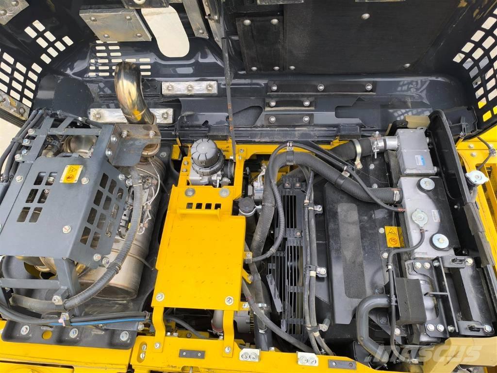 Komatsu HB 215 LC-3 Pásové rýpadlá