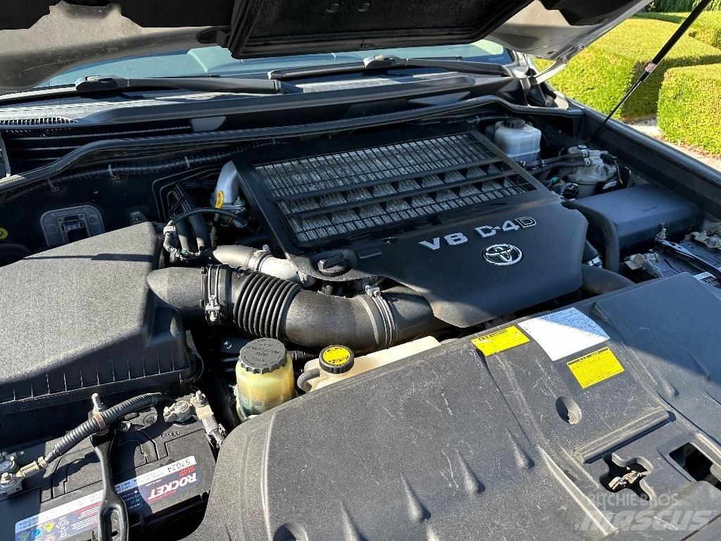 Toyota Landcruiser Terénne vozidlá