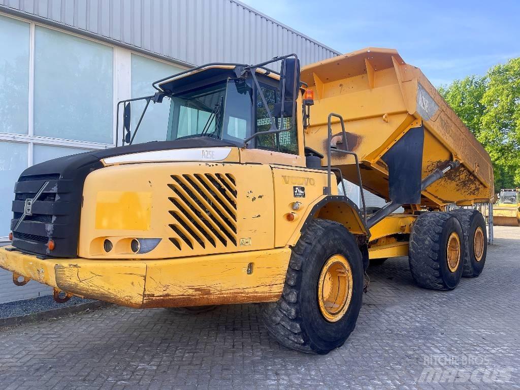 Volvo A25E Kĺbové nákladné autá