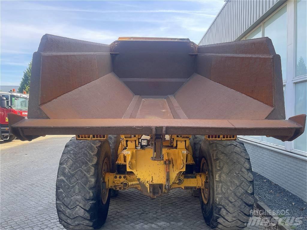 Volvo A25E Kĺbové nákladné autá