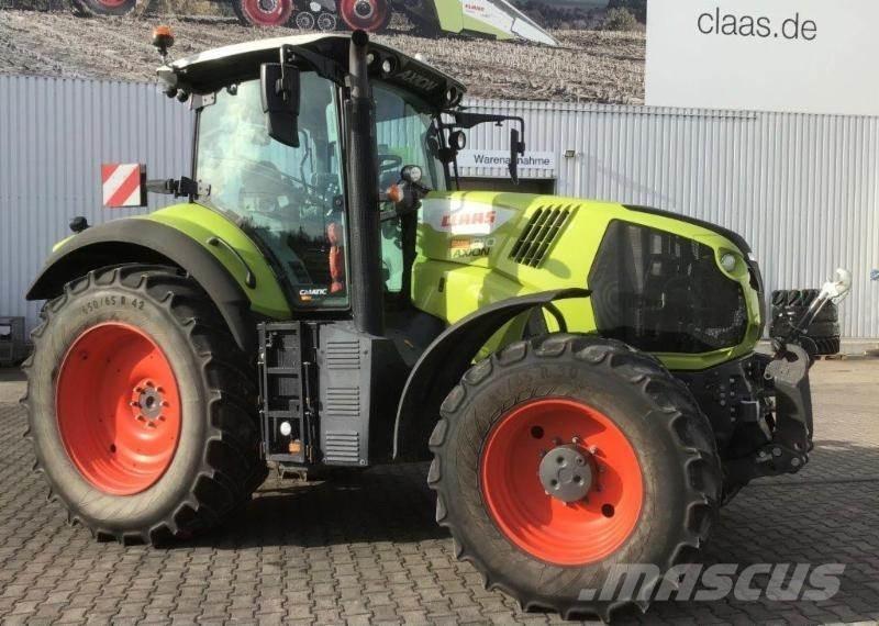 CLAAS AXION 810 Traktory
