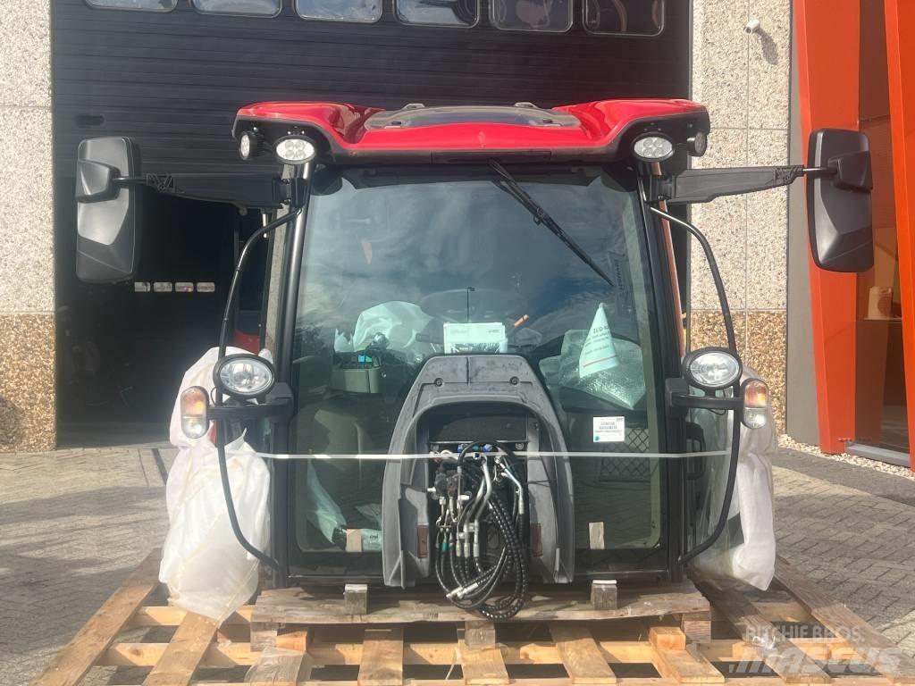 CASE MAXXUM / PUMA Kabíny a interiér