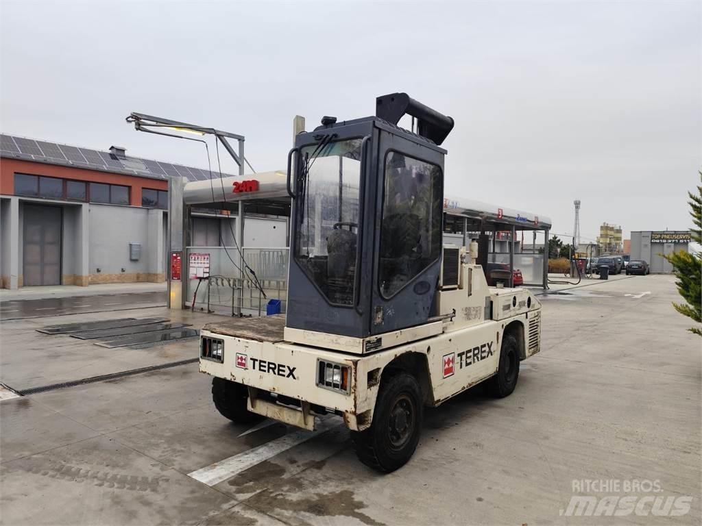 Terex Fuchs SF50U Bočný vysokozdvižný vozík