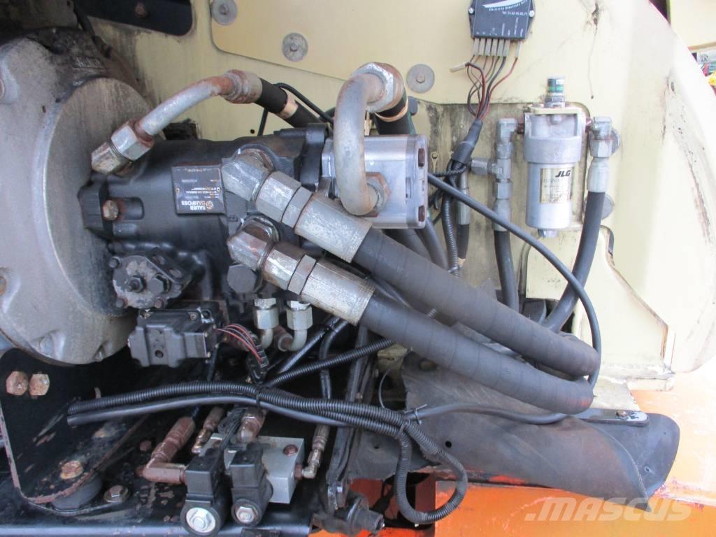 JLG 660 SJ (881) Kĺbové plošiny