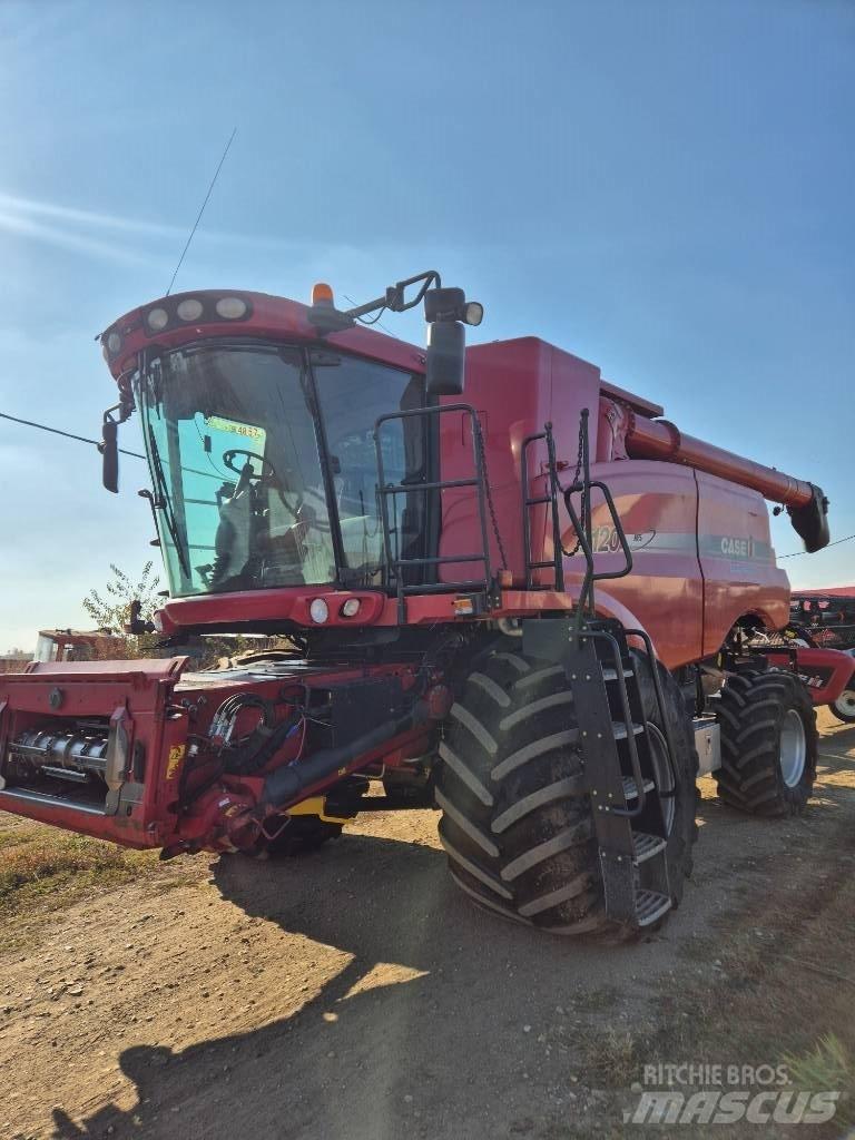 Case IH 9120 Kombinované zberacie stroje