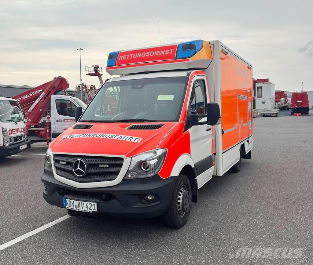 Mercedes-Benz 1032 Sanitky