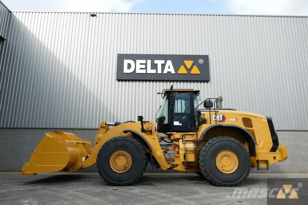 CAT 980M Kolesové nakladače