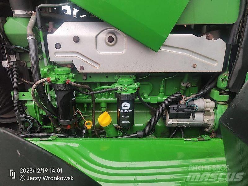 John Deere 7530 Traktory